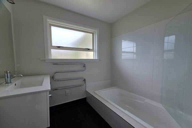 Photo of property in 23 Jocelyn Street, Casebrook, Christchurch, 8051