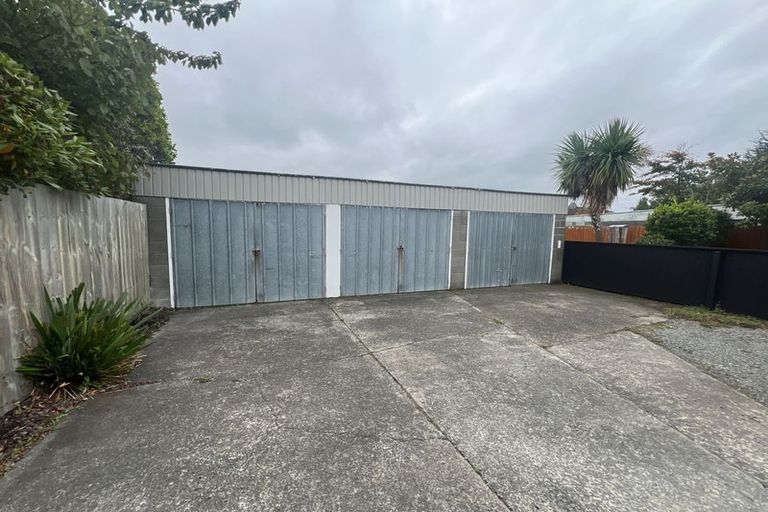 Photo of property in 2/41 Roberta Drive, Somerfield, Christchurch, 8024