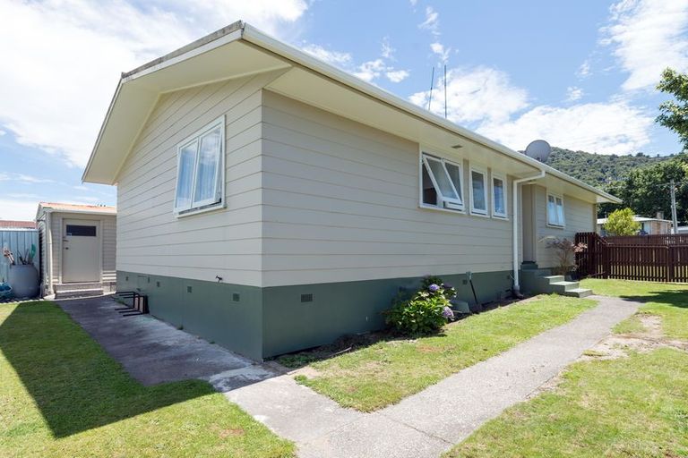 Photo of property in 286 Clayton Road, Pukehangi, Rotorua, 3015