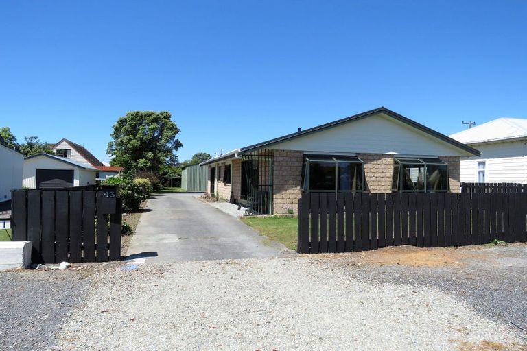 Photo of property in 43 Queen Street, Westport, 7825