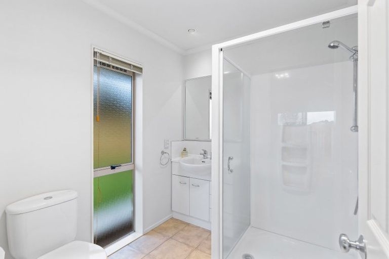 Photo of property in 23 Westview Place, Western Heights, Hamilton, 3200