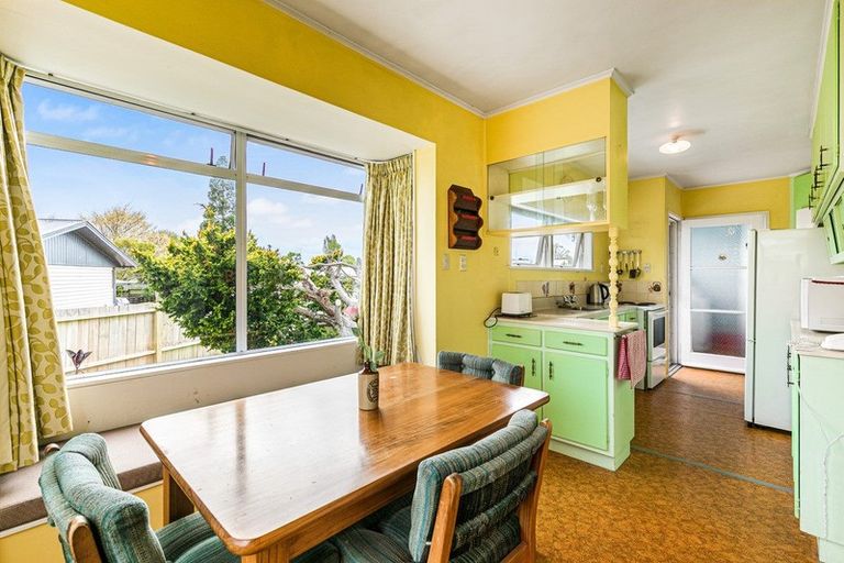 Photo of property in 5 Cotton Place, Opaheke, Papakura, 2113