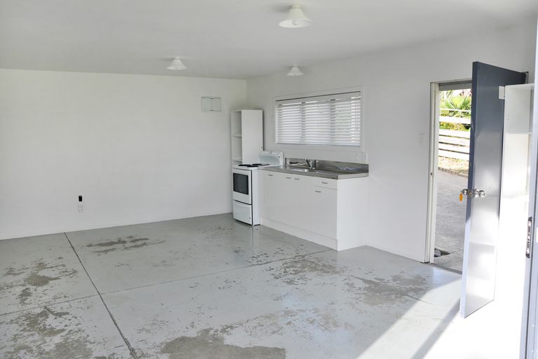 Photo of property in 7 Cumberland Street, Leigh, 0985