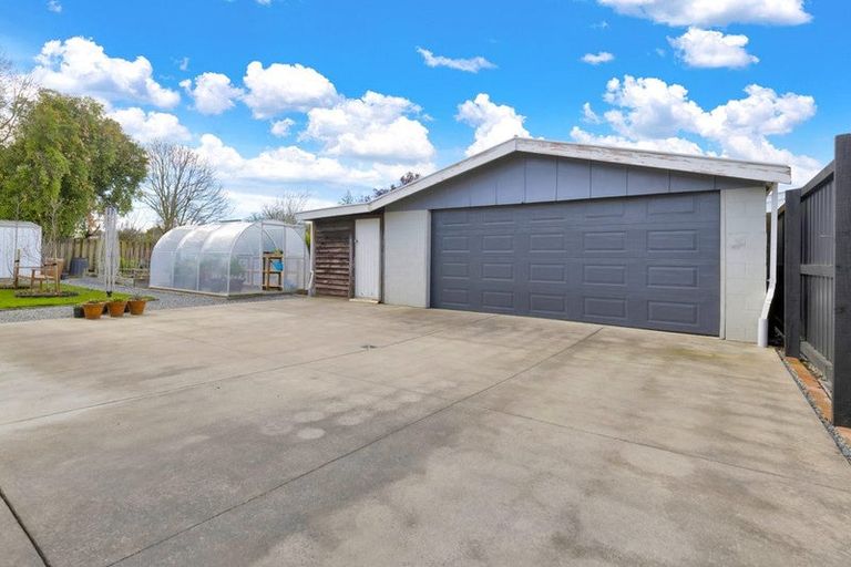 Photo of property in 30 Bush Street, Rangiora, 7400