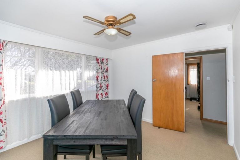 Photo of property in 15 Livingstone Avenue, Nawton, Hamilton, 3200