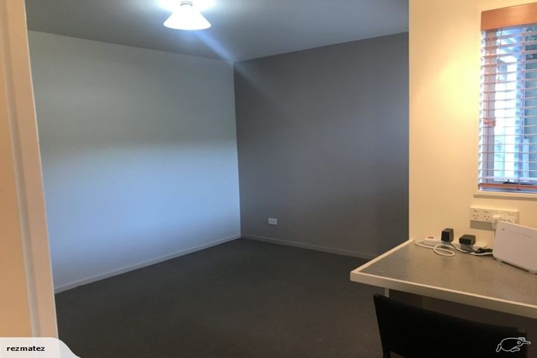 Photo of property in 4 Panorama Drive, Paraparaumu, 5032