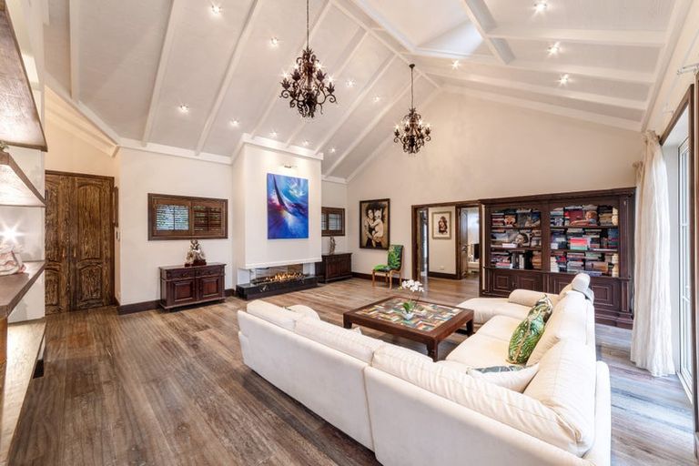 Photo of property in 52c Warman Road, Okura, Albany, 0792