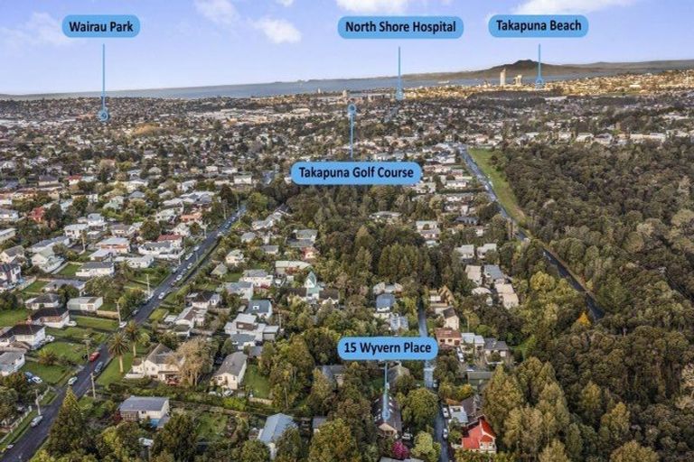Photo of property in 15 Wyvern Place, Glenfield, Auckland, 0629