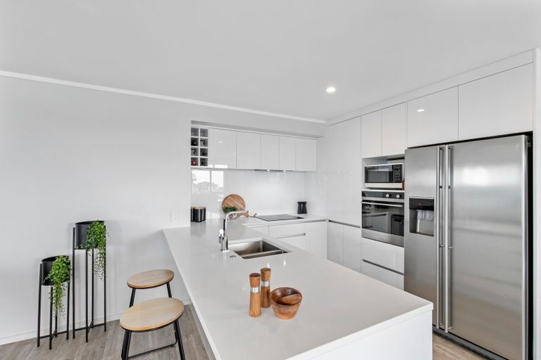 Photo of property in 351 Upper Queen Street, Pukekohe, 2120