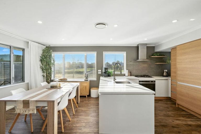 Photo of property in 18 Ridgeway Avenue, Rolleston, 7615