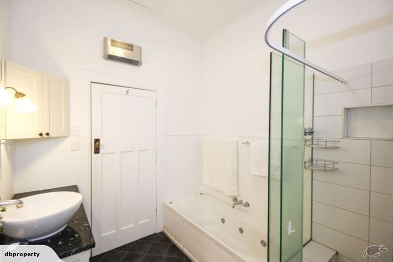 Photo of property in 43 Cuba Street, Petone, Lower Hutt, 5012