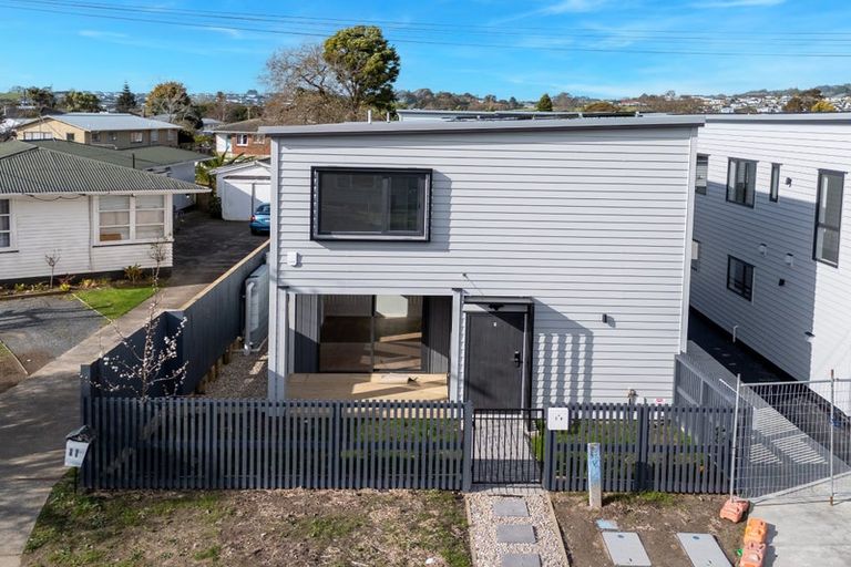 Photo of property in 7/9 Wilson Place, Papakura, 2110
