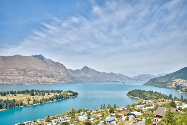 Photo of property in 11/63-69 Edinburgh Drive, Queenstown, 9300