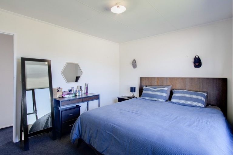 Photo of property in 10 Glamorgan Avenue, Tamatea, Napier, 4112