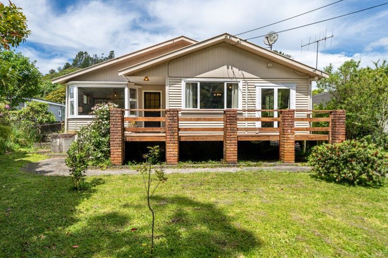 Photo of property in 17 Black Beech Street, Birchville, Upper Hutt, 5018