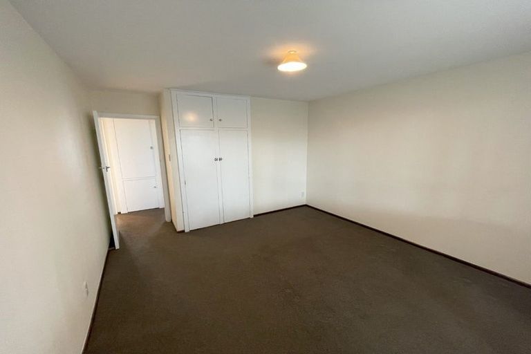 Photo of property in 2/100 Poulson Street, Addington, Christchurch, 8024