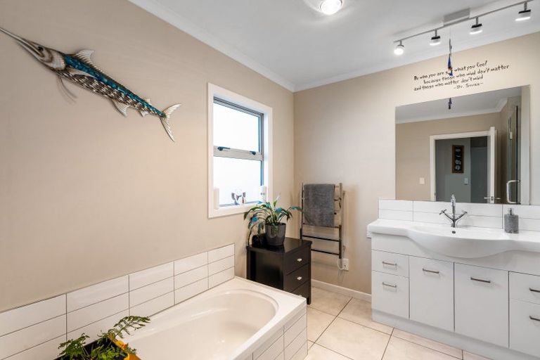 Photo of property in 191a Guppy Road, Taradale, Napier, 4112