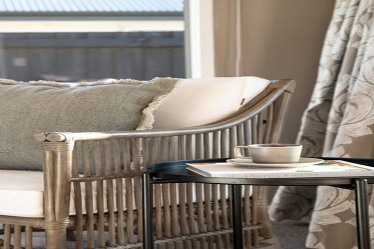 Photo of property in 8 Whincops Road, Halswell, Christchurch, 8025