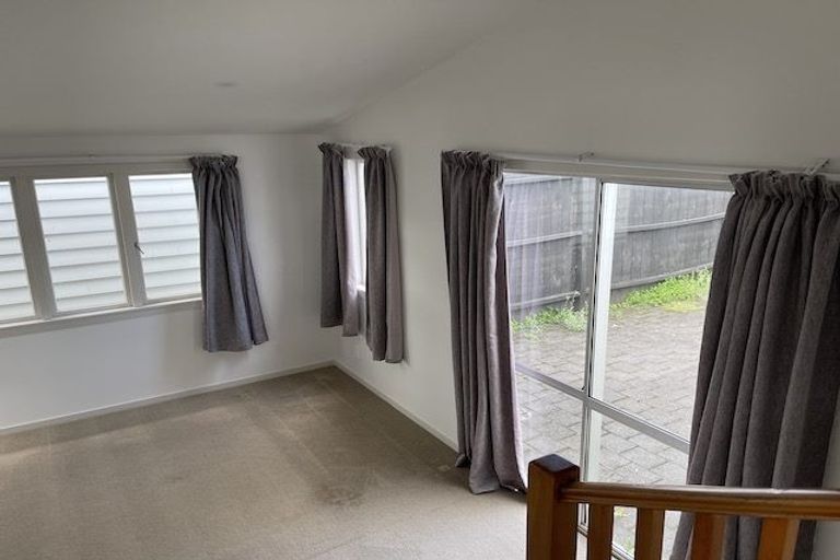 Photo of property in 7 Thornton Road, Milford, Auckland, 0620