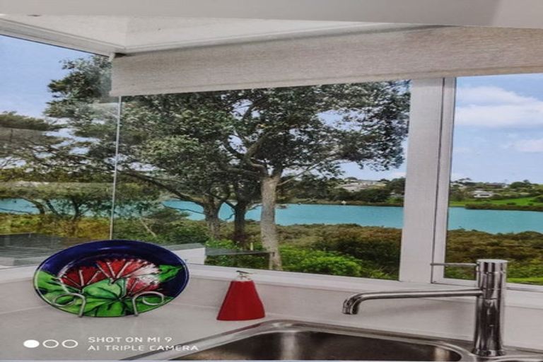 Photo of property in 171c Colwill Road, Massey, Auckland, 0614