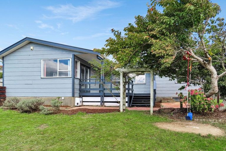 Photo of property in 42 Outram Grove, Kelson, Lower Hutt, 5010