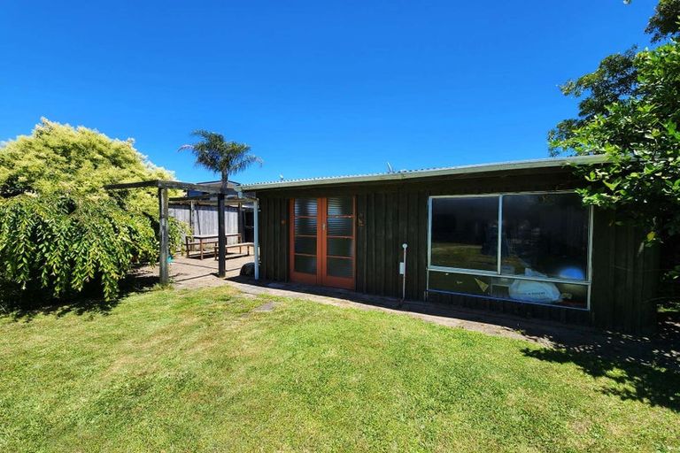 Photo of property in 39 Awatapu Drive, Whakatane, 3120