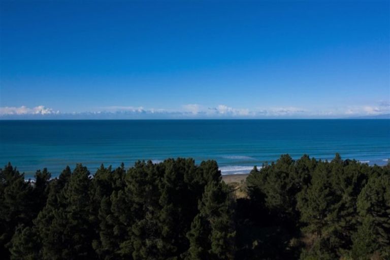 Photo of property in 174 Kings Road, Leithfield, 7481