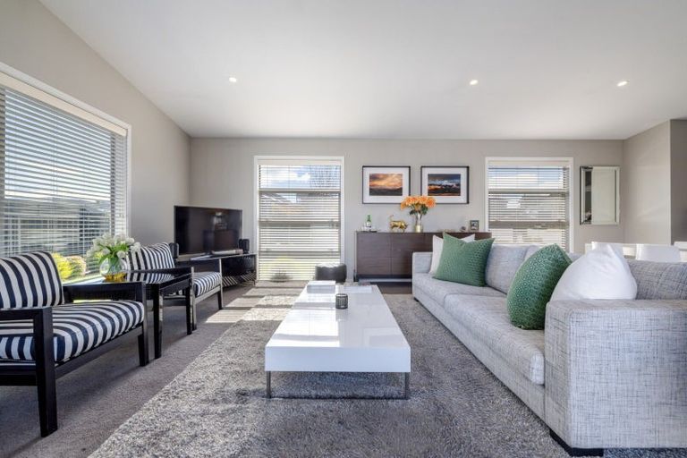 Photo of property in 36 Minaret Ridge, Wanaka, 9305