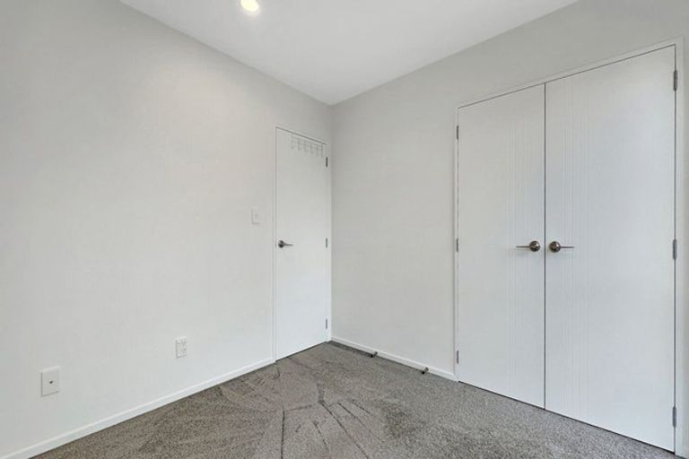 Photo of property in 140 Tiriwa Drive, Massey, Auckland, 0614