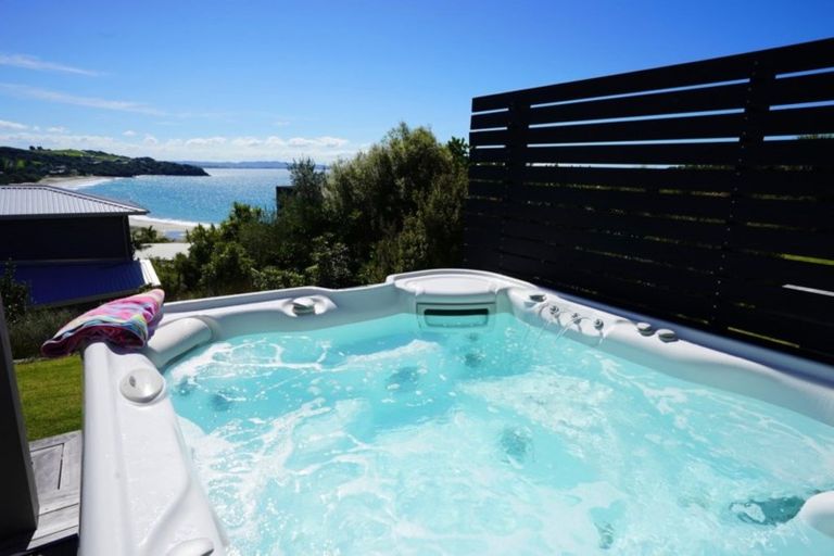 Photo of property in 11 Gazelle Way, Langs Beach, Waipu, 0582