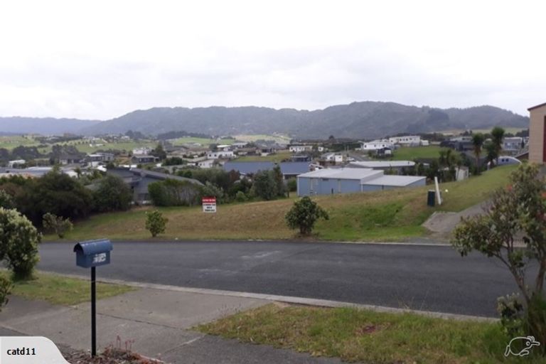 Photo of property in 10 Marram Place, Mangawhai Heads, Mangawhai, 0505