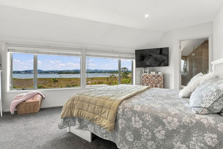 Photo of property in 9 Coach Drive, Otumoetai, Tauranga, 3110