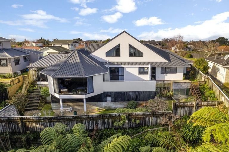 Photo of property in 149e Heta Road, Highlands Park, New Plymouth, 4312