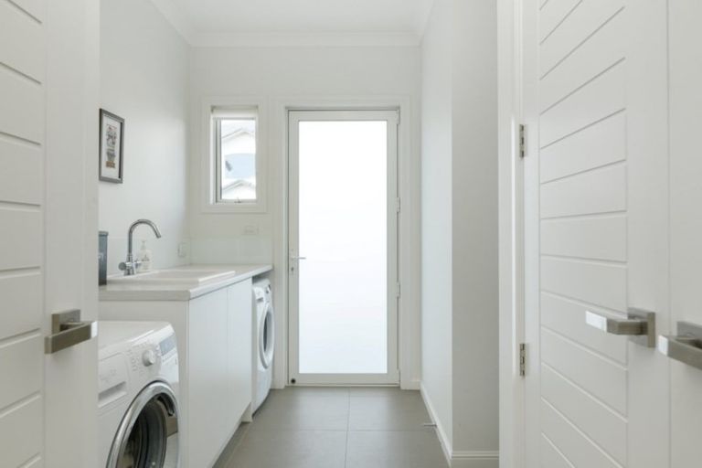 Photo of property in 25 Pacific Park Way, Papamoa Beach, Papamoa, 3118