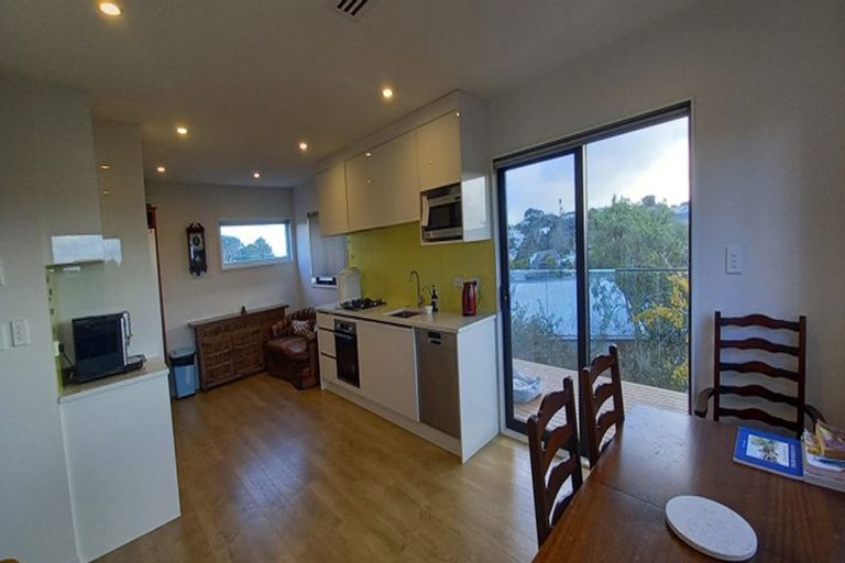 Photo of property in 1/39 Lancaster Road, Beach Haven, Auckland, 0626