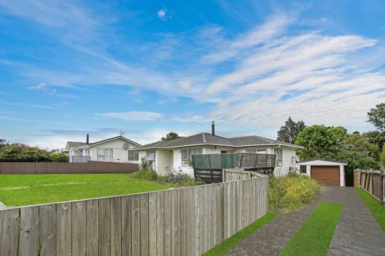 Photo of property in 8 Clyma Place, Massey, Auckland, 0614