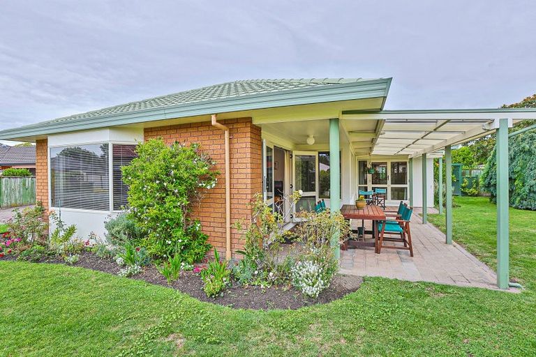 Photo of property in 6 Wilton Row, Taradale, Napier, 4112