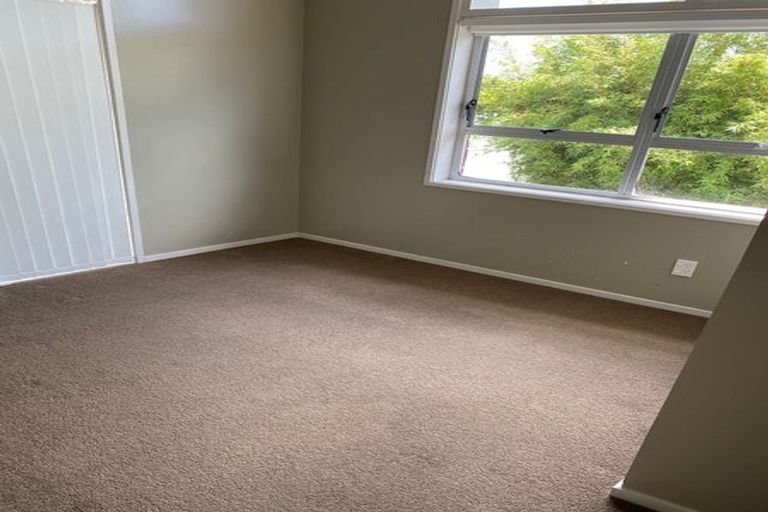 Photo of property in 199 Hobsonville Road, Hobsonville, Auckland, 0618