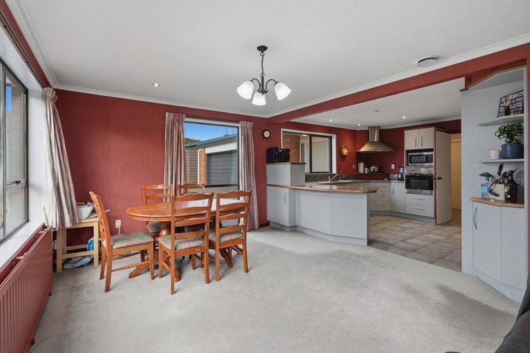 Photo of property in 9 Kerwood Place, Gore, 9710