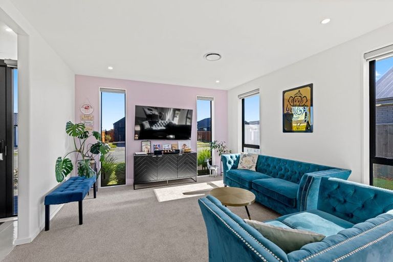 Photo of property in 5 Boag Place, Halswell, Christchurch, 8025