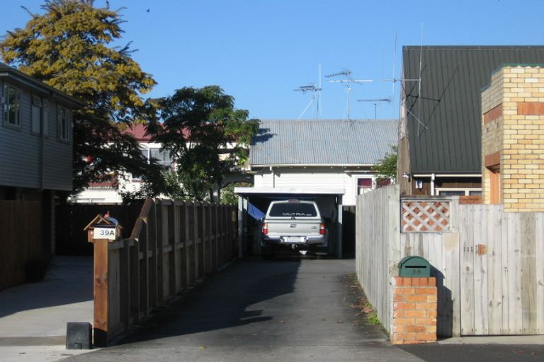 Photo of property in 39 Abbotsford Street, Whitiora, Hamilton, 3200