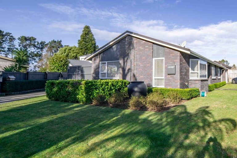 Photo of property in 33 Mckain Place, Fitzroy, Hamilton, 3206