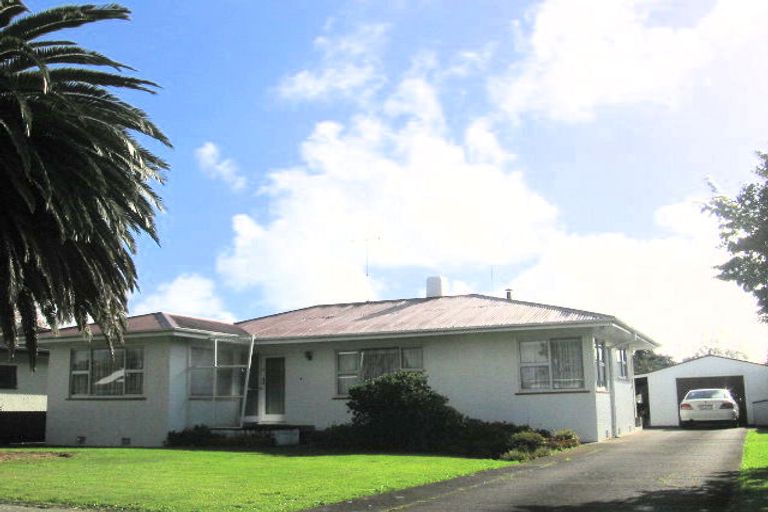Photo of property in 5 Belvedere Crescent, Takaro, Palmerston North, 4412