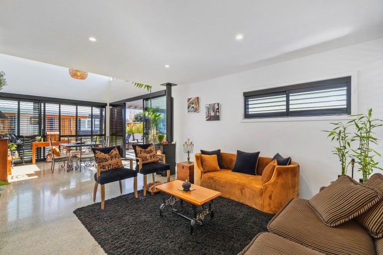 Photo of property in 11 Citrus Place, Mangawhai, 0505