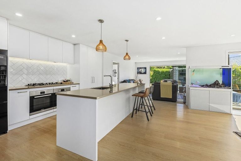 Photo of property in 50 Resolution Drive, Whitby, Porirua, 5024