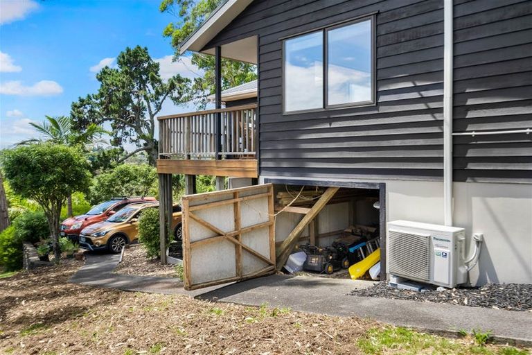 Photo of property in 3 Tawhana Crescent, Red Beach, 0932