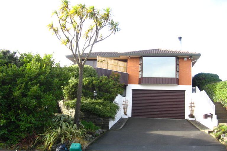 Photo of property in 19 Bengal Drive, Cashmere, Christchurch, 8022