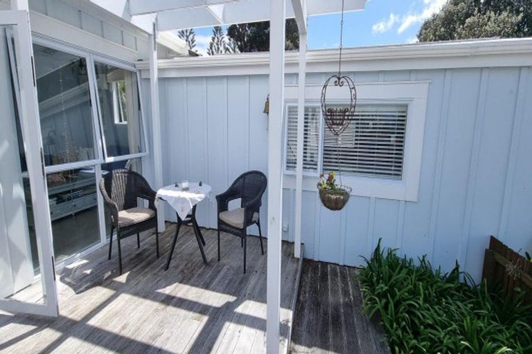 Photo of property in 53 Pouewe Street, Kawhia, 3889
