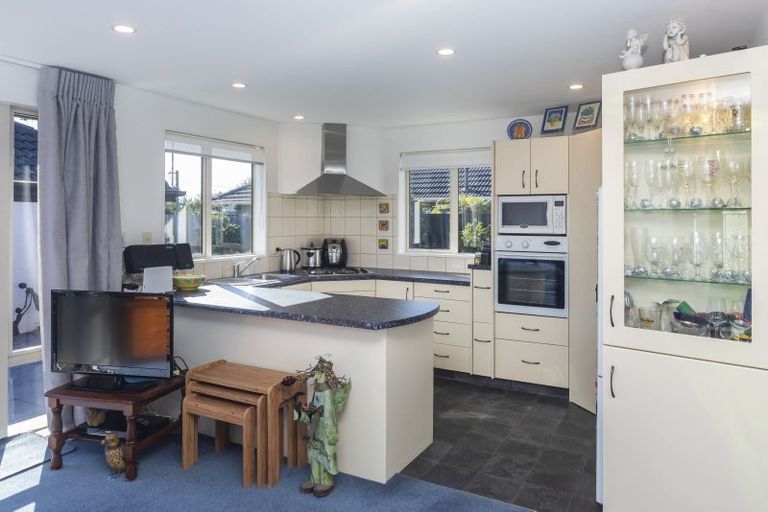Photo of property in 4 Cherrytree Lane, Spreydon, Christchurch, 8024