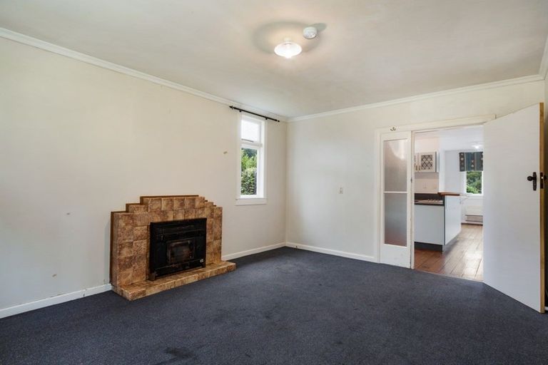 Photo of property in 139 Waikawa Road, Picton, 7220
